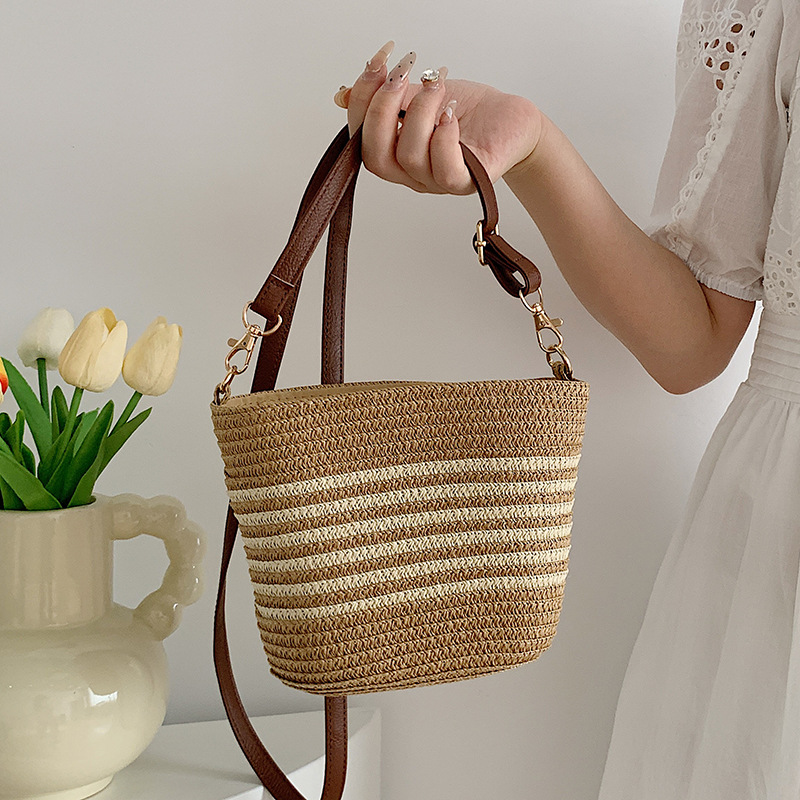 Women's Woven Summer Beach Tote | Artisanstraw Color Block Shoulder Bag
