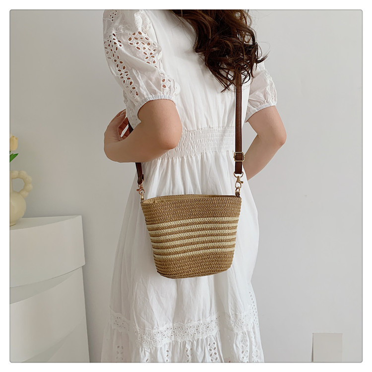 Women's Woven Summer Beach Tote | Artisanstraw Color Block Shoulder Bag