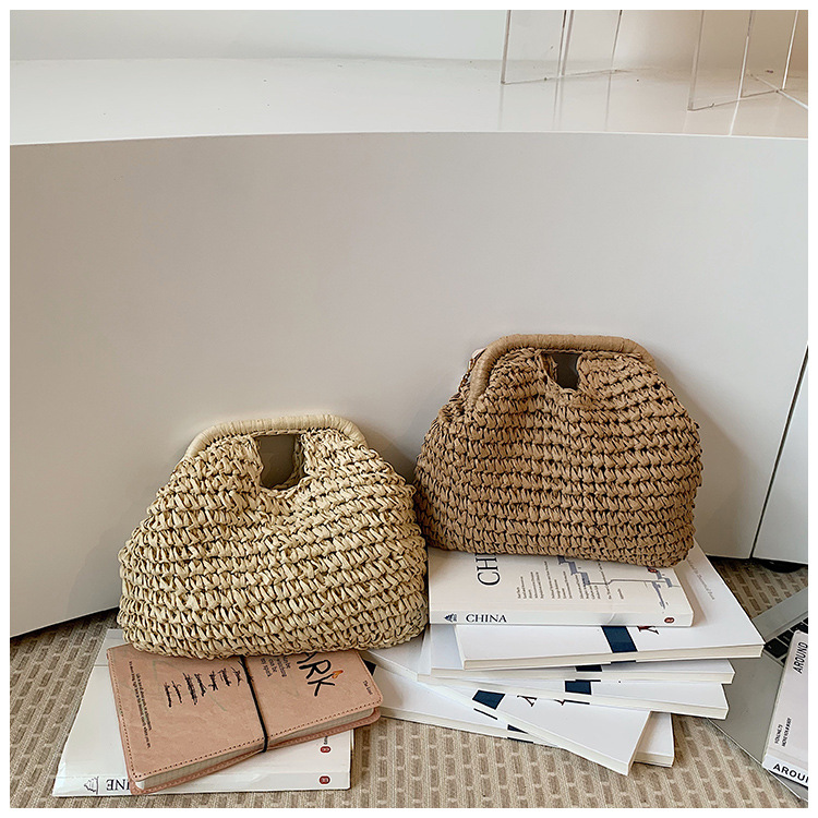 Chic Woven Straw Crossbody Bag | Women's Summer Clasp Clutch with Gold Chain