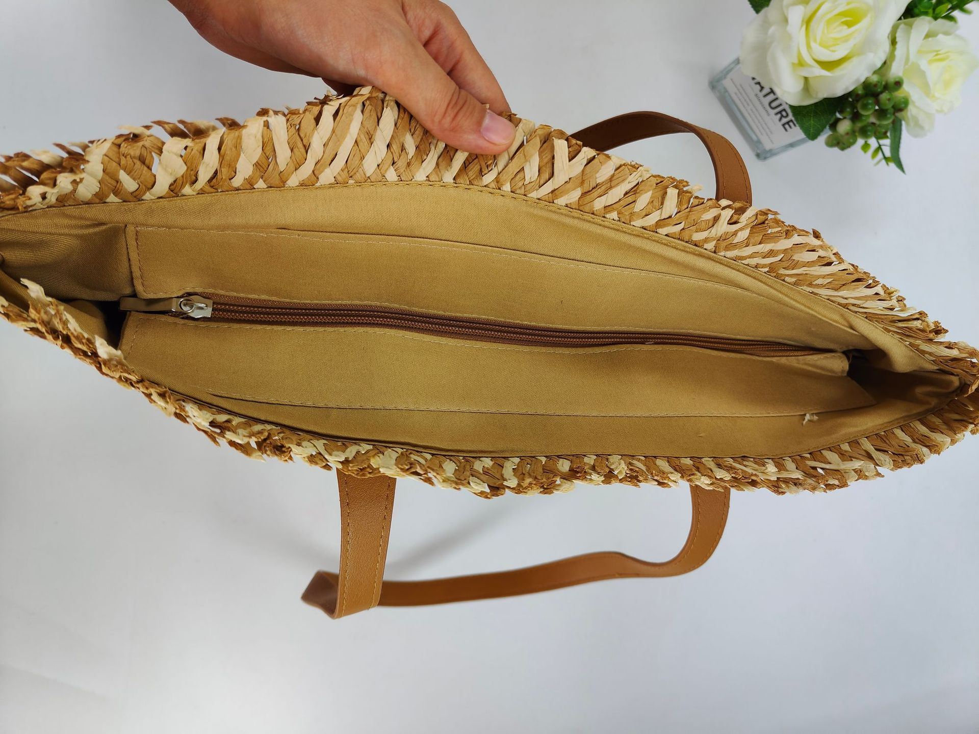 Fringe Plaid Paper Straw Tote Bag, Minimal Urban Style Leather Shoulder Strap Zipper Woven Shopper Purse, Medium Vertical Square Summer Daily Handbag