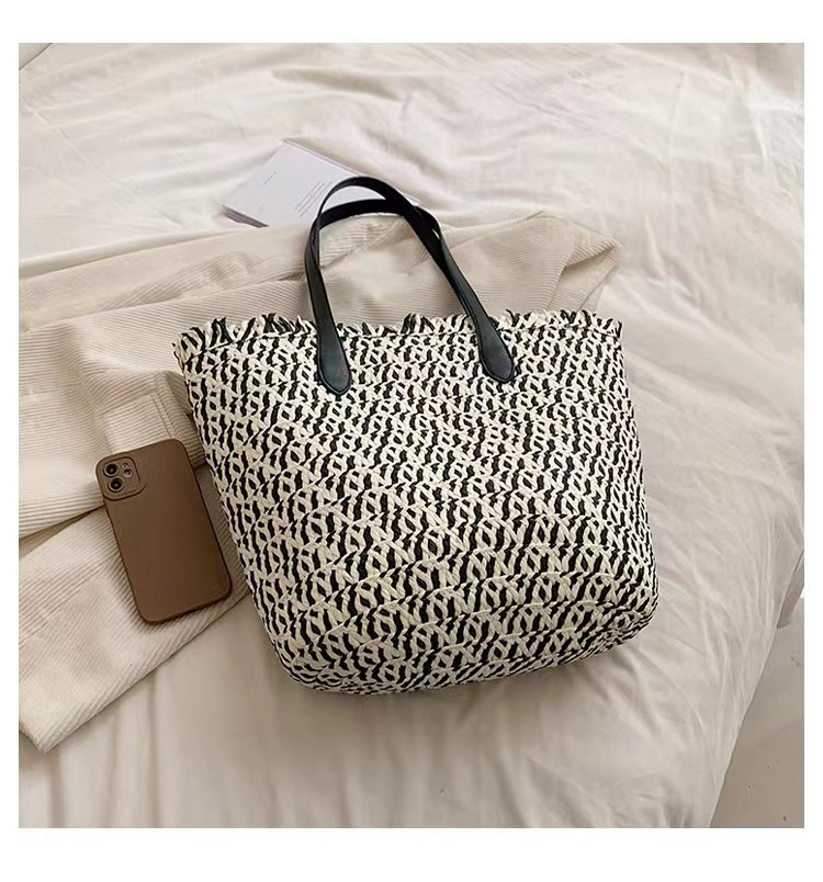 Fringe Plaid Paper Straw Tote Bag, Minimal Urban Style Leather Shoulder Strap Zipper Woven Shopper Purse, Medium Vertical Square Summer Daily Handbag