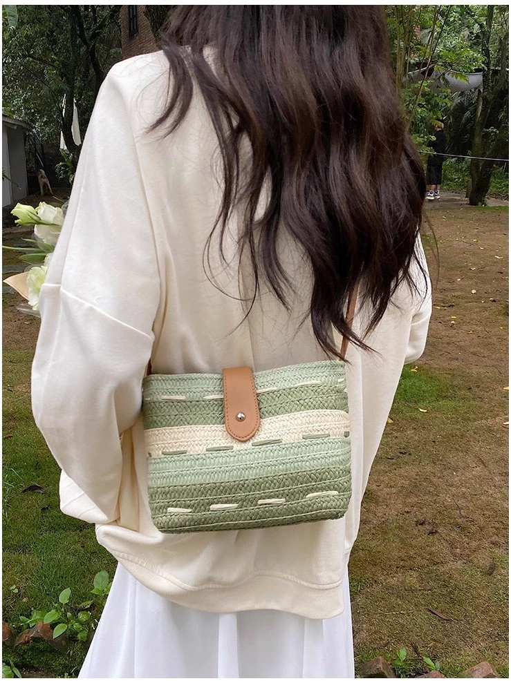 Color Block Striped Straw Crossbody Bag, Minimal Urban Style Adjustable Strap Small Woven Shoulder Purse, Spring 2024 Daily Bag in Off White, Light Green, Dark Brown