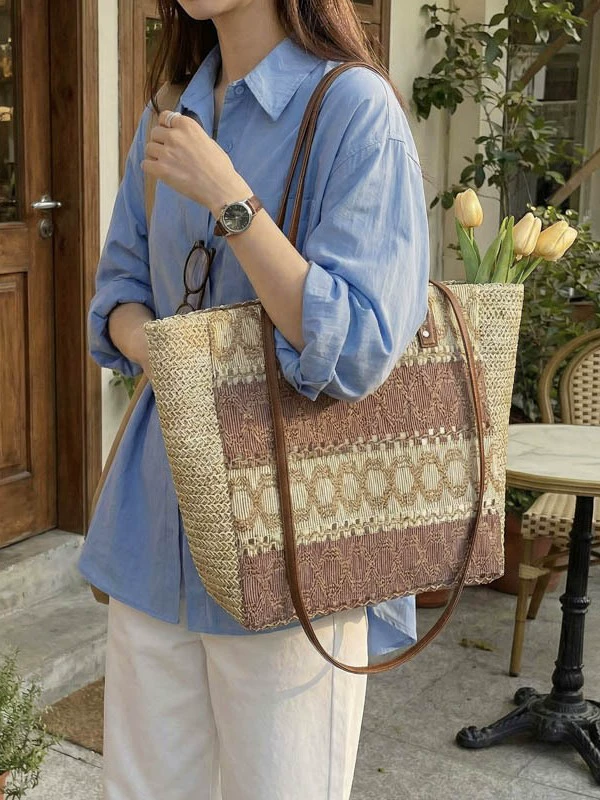 Striped Hollow Straw Large Tote Bag, Cross-border Trend Zipper Woven Shoulder Purse, Summer 2026 Horizontal Square Beach Handbag Khaki Off White